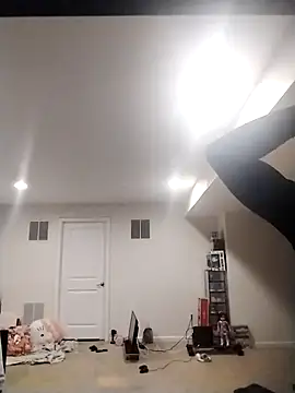 LiverandBrat77 online show from 11, 1, 2026