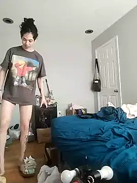 LiverandBrat77 online show from 10, 2, 2025