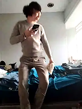 LiverandBrat77 online show from 4, 1, 2025