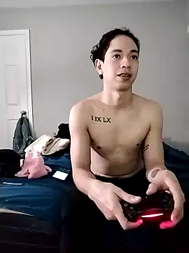 LiverandBrat77 online show from 18, 12, 2024