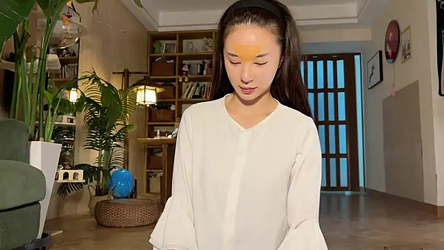 Snapshot of grandeeney chatting on 16, 11, 2025 grandeeney online show from 16, 11, 2025