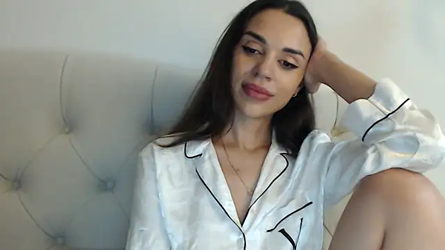 Mika Gold online show from 13, 10, 2025