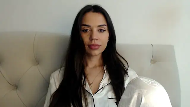 Mika Gold online show from 25, 10, 2025