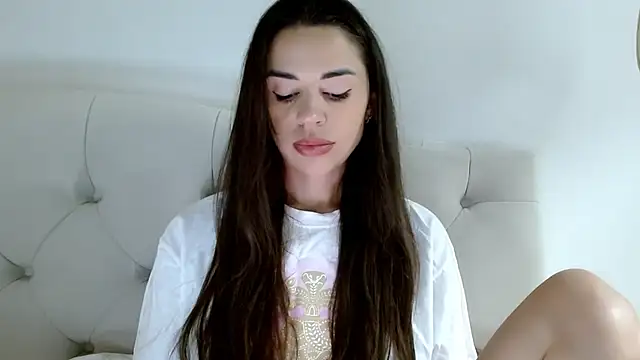 Snapshot of Mika_Gold chatting on 14, 7, 2026 Mika Gold online show from 14, 7, 2026