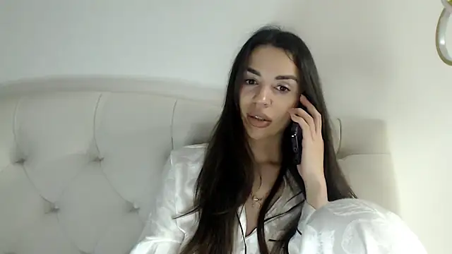 Mika Gold online show from 18, 2, 2026