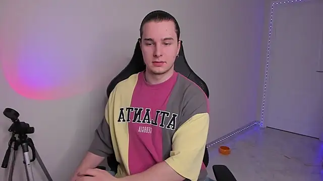 Vincent Strong online show from 14, 2, 2025