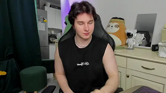 Vincent Strong online show from 18, 4, 2026