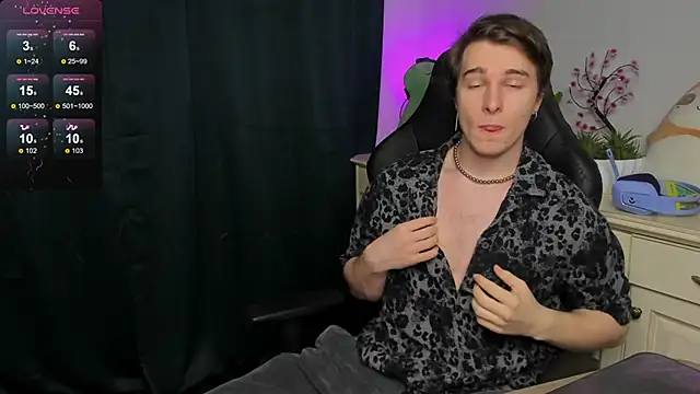 Vincent Strong online show from 9, 11, 2025