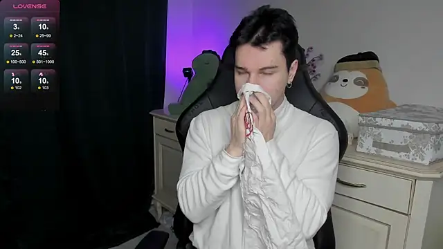 Vincent Strong online show from 14, 12, 2025