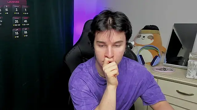 Vincent Strong online show from 4, 3, 2026