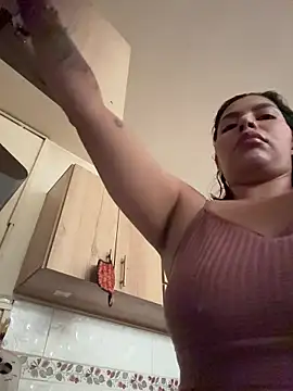 GigiiStone online show from 4, 3, 2026