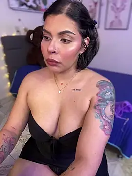 GigiiStone online show from 25, 2, 2025