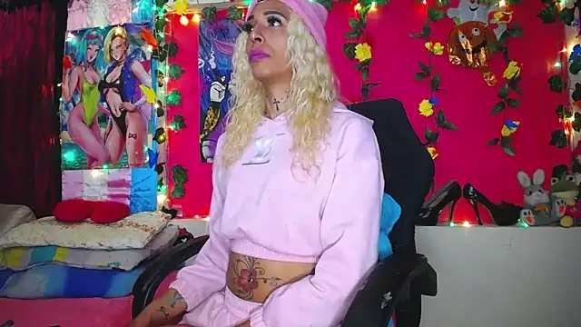 flaquita corall online show from 22, 10, 2025