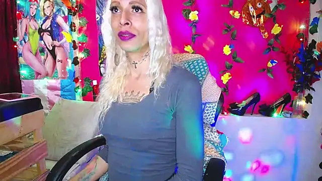 flaquita corall online show from 3, 12, 2025