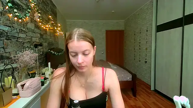   Aphrodita  wow   online show from 15, 3, 2026