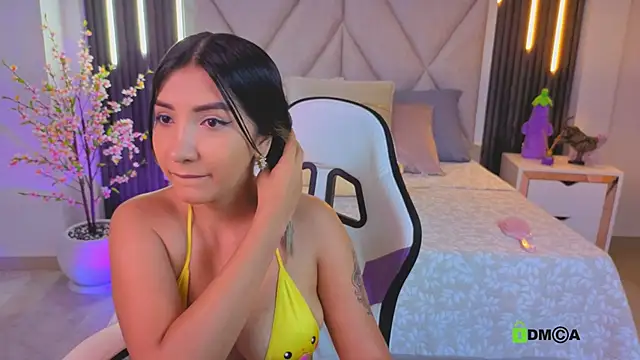 Happy tits online show from 18, 11, 2025