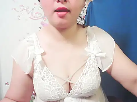 xiaorou-z online show from 7, 10, 2025