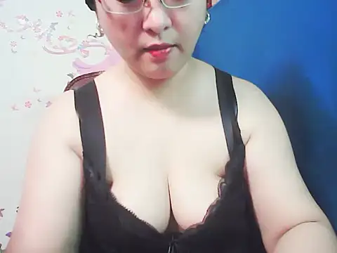 xiaorou-z online show from 10, 11, 2025