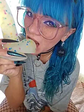 anyalikestosuck online show from 22, 10, 2025