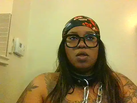 Snapshot of ShaBrimDaPornstar chatting on 13, 9, 2025 ShaBrimDaPornstar online show from 13, 9, 2025