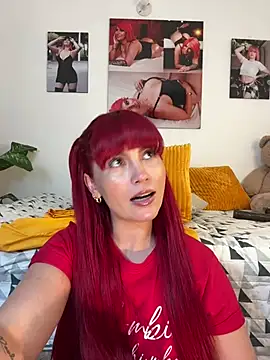 zafiro mo0n online show from 5, 3, 2025