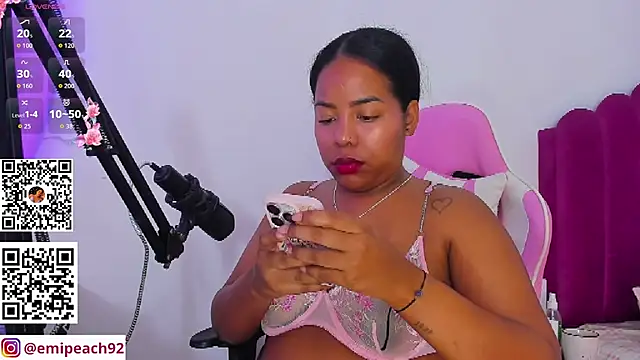 samanthaabloom online show from 3, 6, 2026