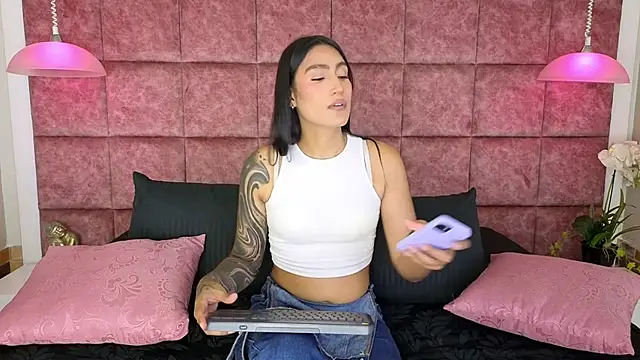 Taly Fox online show from 22, 5, 2026