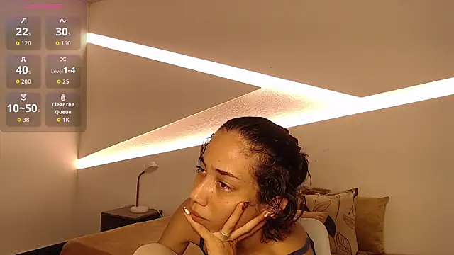 hot little bunny online show from 28, 9, 2025