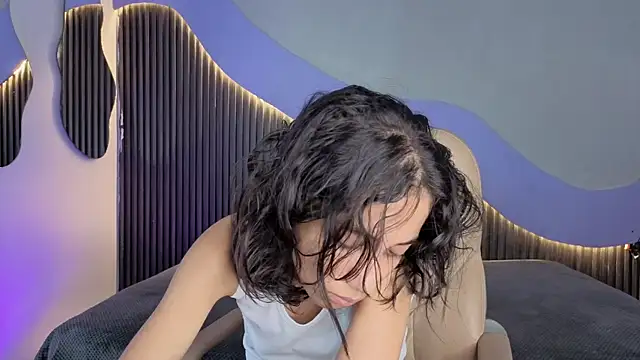 hot little bunny online show from 25, 3, 2026