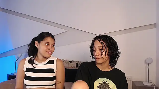 hot little bunny online show from 12, 11, 2025