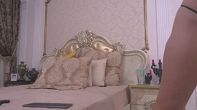 Snapshot of DianaPhoenix chatting on 18, 11, 2025 DianaPhoenix online show from 18, 11, 2025