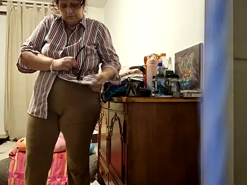 Samantha Squirtxh online show from 25, 9, 2025