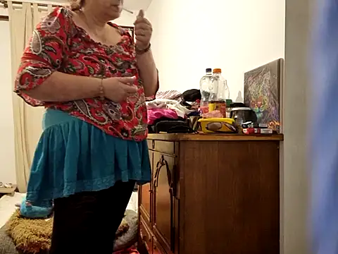 Samantha Squirtxh online show from 8, 9, 2025