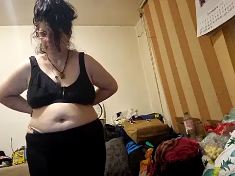 Samantha Squirtxh online show from 9, 3, 2025