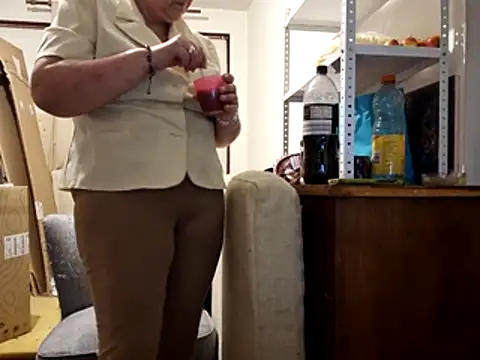 Samantha Squirtxh online show from 16, 11, 2025