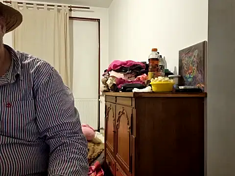 Samantha Squirtxh online show from 13, 9, 2025