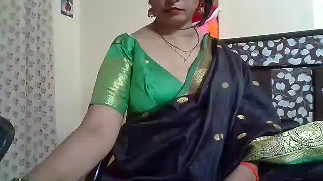 NautyBabe online show from 5, 10, 2025