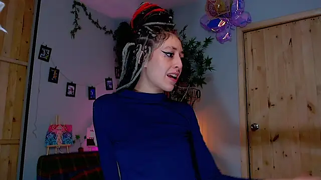 Snapshot of VickyJackson_ chatting on 19, 11, 2025 VickyJackson online show from 19, 11, 2025