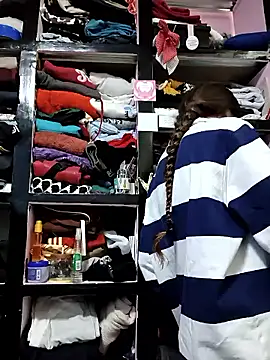 Snapshot of VickyJackson_ chatting on 12, 2, 2026 VickyJackson online show from 12, 2, 2026