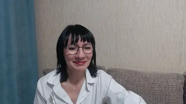 Erica95Bloom online show from 9, 10, 2025