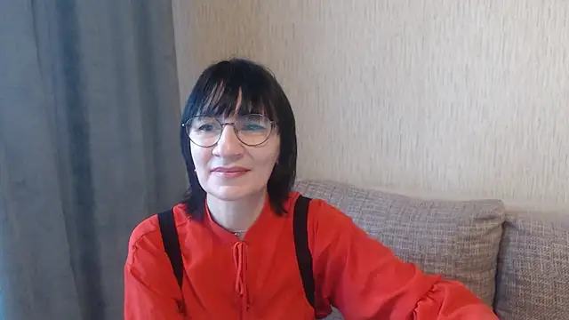 Erica95Bloom online show from 7, 3, 2025