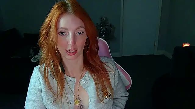 Red firesquirt online show from 18, 3, 2025