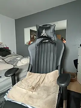 BunnyDiamond1 online show from 10, 9, 2025