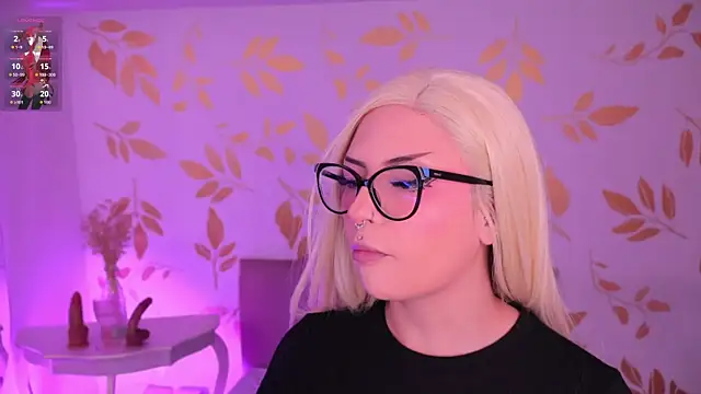 Misselektra   online show from 13, 2, 2026