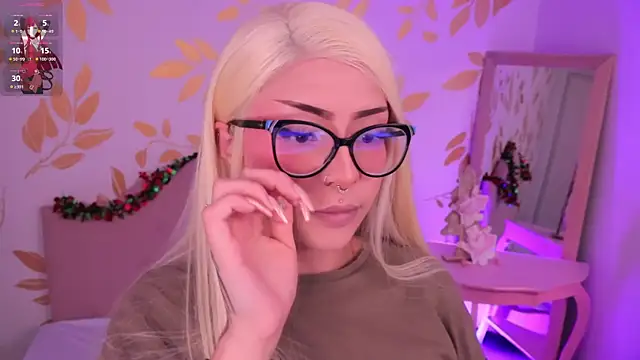 Snapshot of Misselektra__ chatting on 18, 12, 2025 Misselektra online show from 18, 12, 2025