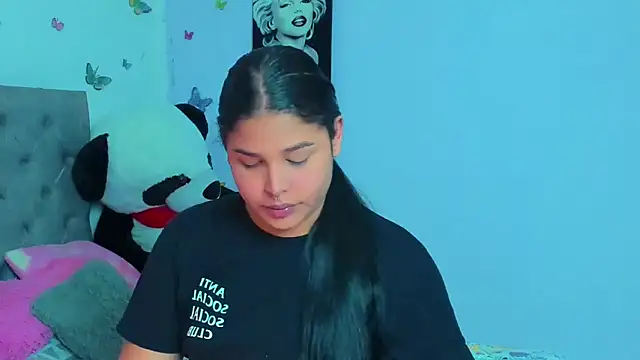 Snapshot of mabellfox chatting on 11, 2, 2025 mabellfox online show from 11, 2, 2025