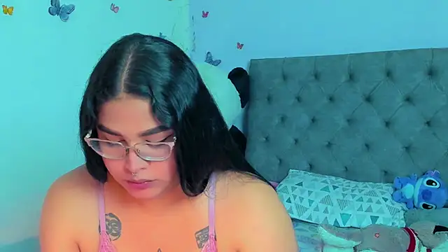 Snapshot of mabellfox chatting on 14, 3, 2025 mabellfox online show from 14, 3, 2025