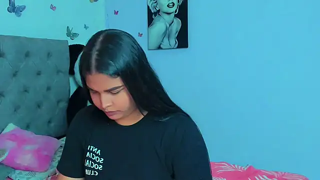 Snapshot of mabellfox chatting on 8, 2, 2025 mabellfox online show from 8, 2, 2025