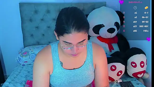 Snapshot of mabellfox chatting on 25, 9, 2025 mabellfox online show from 25, 9, 2025