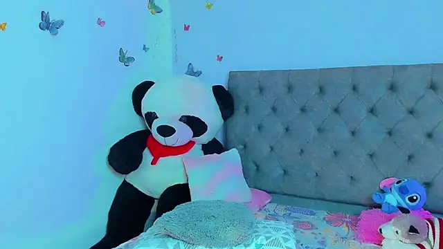 Snapshot of mabellfox chatting on 25, 2, 2025 mabellfox online show from 25, 2, 2025